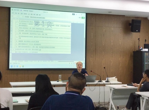 學無前后，達者為師